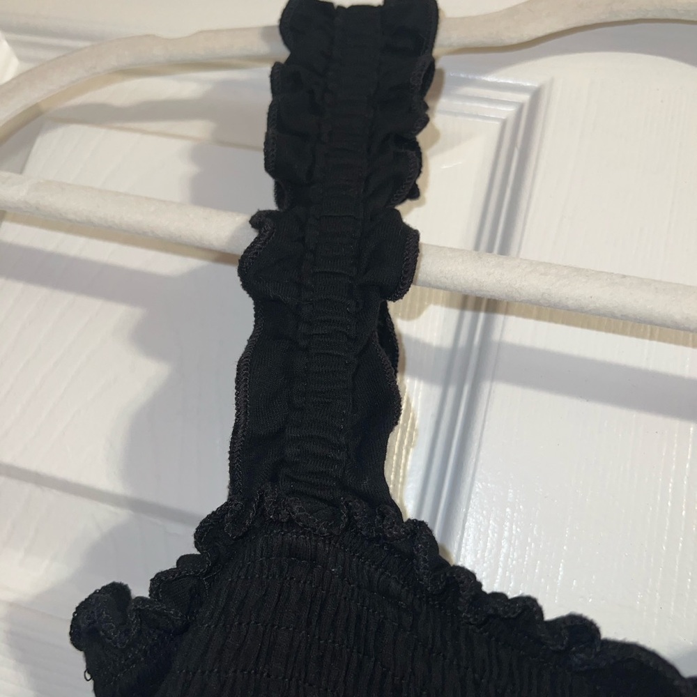 Black Ruffled Crop Top - Picture 2 of 2
